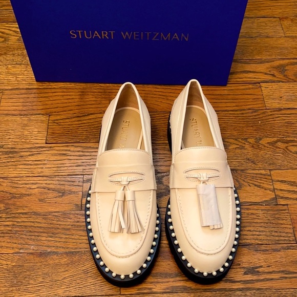 Stuart Weitzman Shoes | Stuart Weitzman Mila Lift Tassel-Embellished Loafers in White | Color: Cream | Size: 7.5 | Roseazalea's Closet